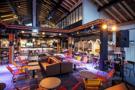 Restaurant. Base Camp Lodge