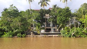 Front of property - Sapiens Home Weligama bay (Weligama)