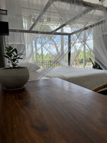 Deluxe Double Room | Desk, free WiFi, bed sheets