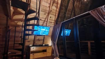 小木屋 | 高級寢具、羽絨被、獨特裝修、免費 Wi-Fi