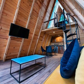 Chalet | Living area