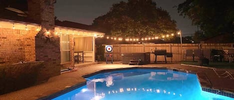Piscine extérieure