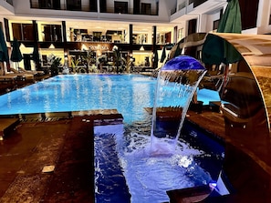 Apartemen | Kolam renang | Kolam renang outdoor