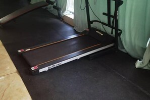 Gym - Lan'o Shangpin Hotel Xiangshuihua Never Sleeping City (Xiangshui)