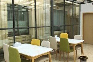 Restaurant - Lan'o Shangpin Hotel Xiangshuihua Never Sleeping City (Xiangshui)