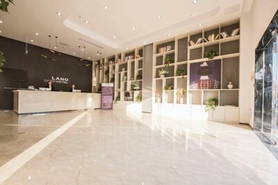 Lan'o Shangpin Hotel Xiangshuihua Never Sleeping City