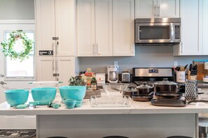 Fridge, microwave, oven, stovetop - Galaxy Quest: Playground, Arcade, Endless Fun (Garden Grove)