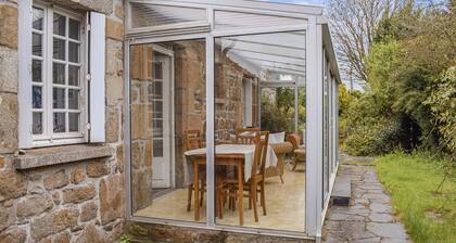 Belle maison de 3 chambres Ă Lanvellec