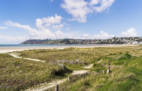 3 bedroom beautiful home in Lanvellec