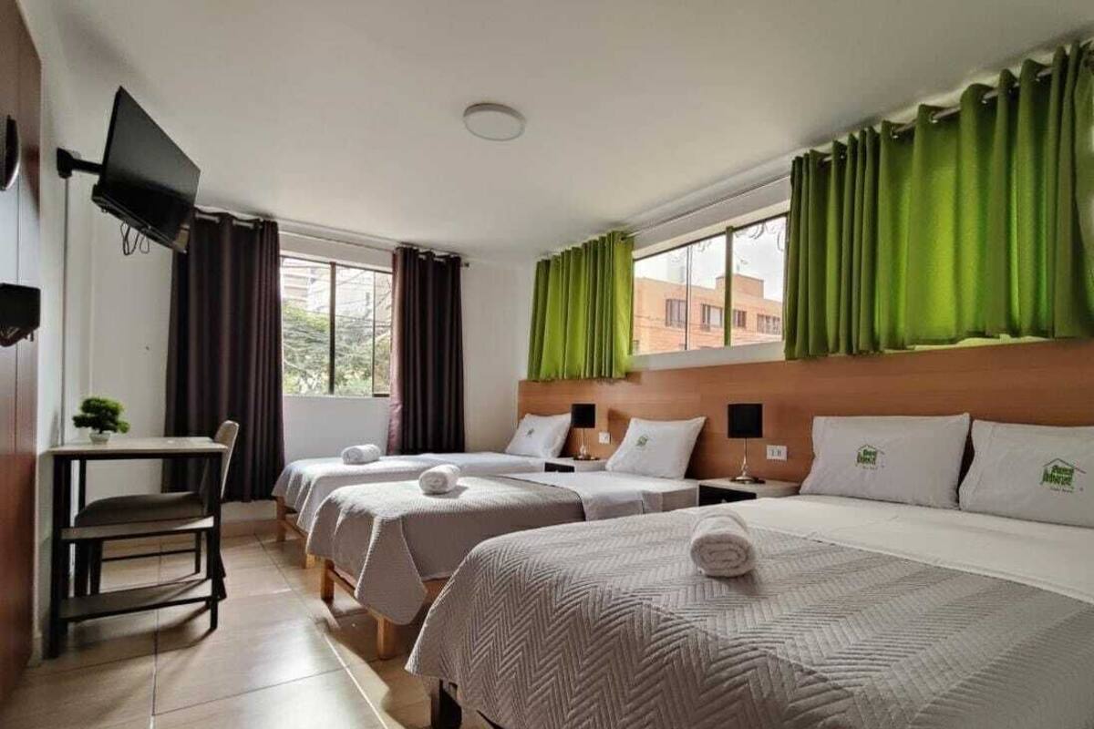 Superior Twin Room, 1 Bedroom, Non Smoking, City View | Premium bedding, down duvets, individually furnished, desk