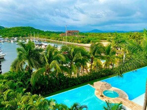 Pool - Relax in front of Ixtapa's beautiful Marina. (Ixtapa Zihuatanejo)