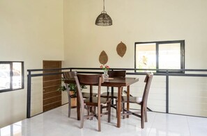 Dining - Villa Ladera de la Montaña (Jarabacoa)