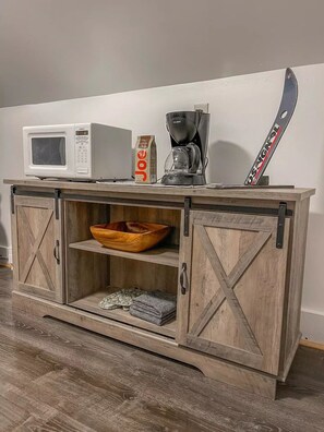 Interior - Adirondack Mountain View Retreat – Downtown Saranac Lake (Saranac Lake)