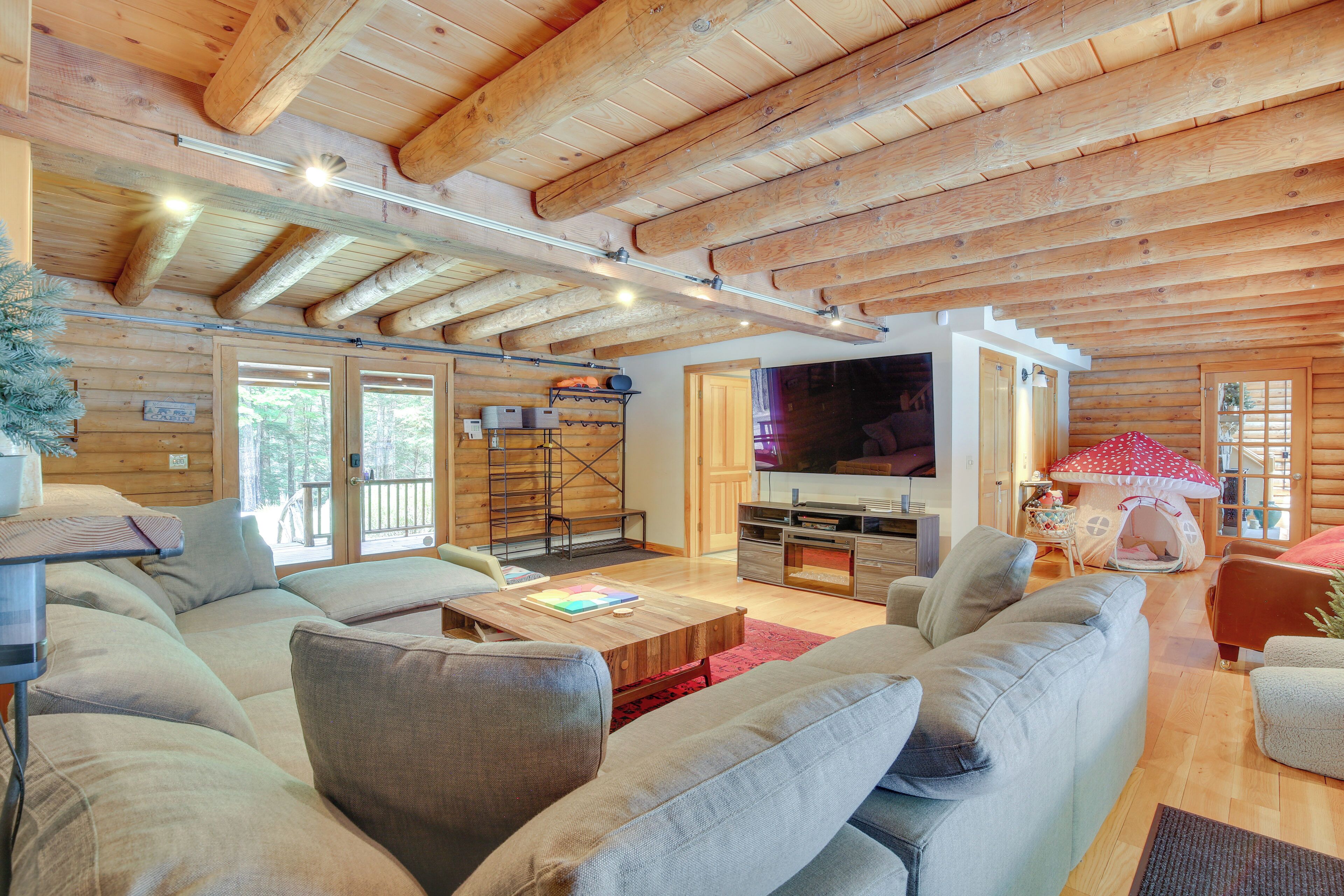 Accord Vacation Rental W/ Pool & Hot Tub! - 克洪克森