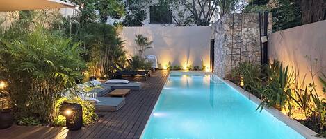 Piscina all'aperto