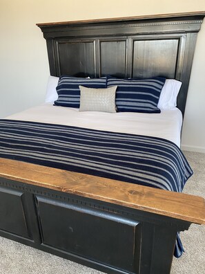 5 bedrooms, iron/ironing board, travel cot, free WiFi