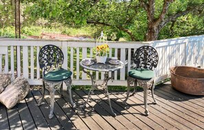 Outdoor dining - Cozy home in Skutskär with sauna (Skutskär)