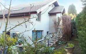 Property grounds - Nice apartment in Excenevex with WiFi (Excenevex)