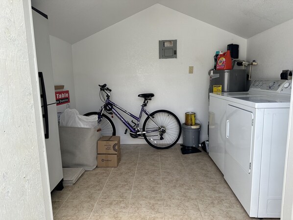 Interior - The perfect Gulfport Fl Getaway! (Gulfport)