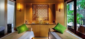 Spa - Deluxe 1Br Pool View Hotel In Seminyak (Bali)