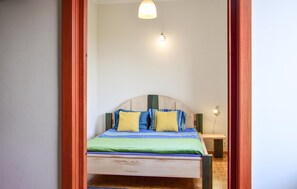 8 chambres, accès au Wi-Fi (inclus), literie fournie
