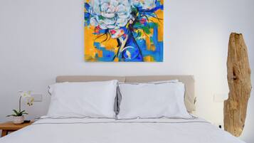 3 slaapkamers, reisbedje, wifi, beddengoed