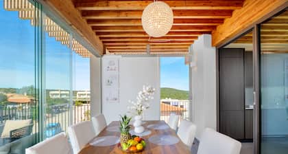Modern, comfortable villa in Costa Smeralda, Sardinia near Olbia Airport