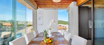 Modern, comfortable villa in Costa Smeralda, Sardinia near Olbia Airport