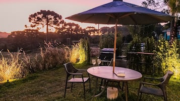 Cabin | Outdoor dining