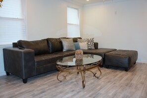 Living area - Beautiful home close to everything you want. (New Orleans)