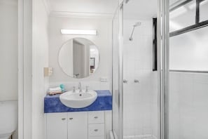 Hair dryer, towels