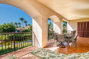 Outdoor dining - Lovely Vacation at Shores 223 (Waikoloa)