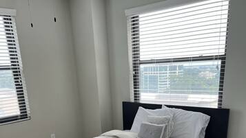 3 bedrooms, WiFi, bed sheets