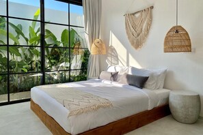 3 soverom, skrivebord, strykejern/-brett og wi-fi