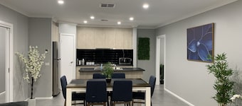 Downtown House in the heart of Shepparton