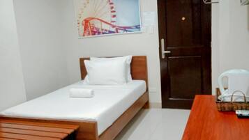 Basic Single Room | Premium bedding, free WiFi, bed sheets