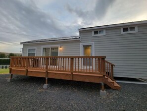 Exterior - New Park Model Home 2 (Othello)