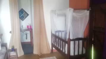 Zimmer | Reisekinderbett