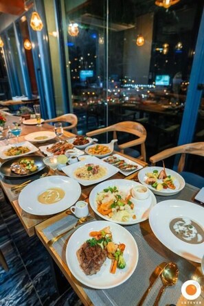 Free daily buffet breakfast - BlueTel Re'sidence Bangkok IMPACT (Pak Kret)