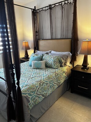 2 bedrooms, WiFi, bed sheets - Relax, Rejoice, Repeat! With Sunrises, Mt. Zeta, Sunsets, Sparkling Marina Views (Cabo San Lucas)