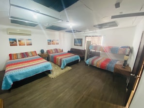 3 habitaciones, tabla de planchar con plancha y wifi gratis