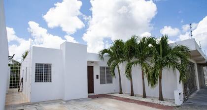 Casa “Itzamna” a 10 minutos de la playa y del centro de la isla