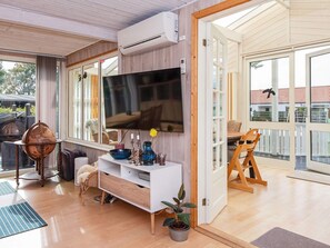 House | Living area - 7 Person Holiday Home in Juelsminde (Juelsminde)