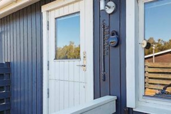 House | Exterior detail