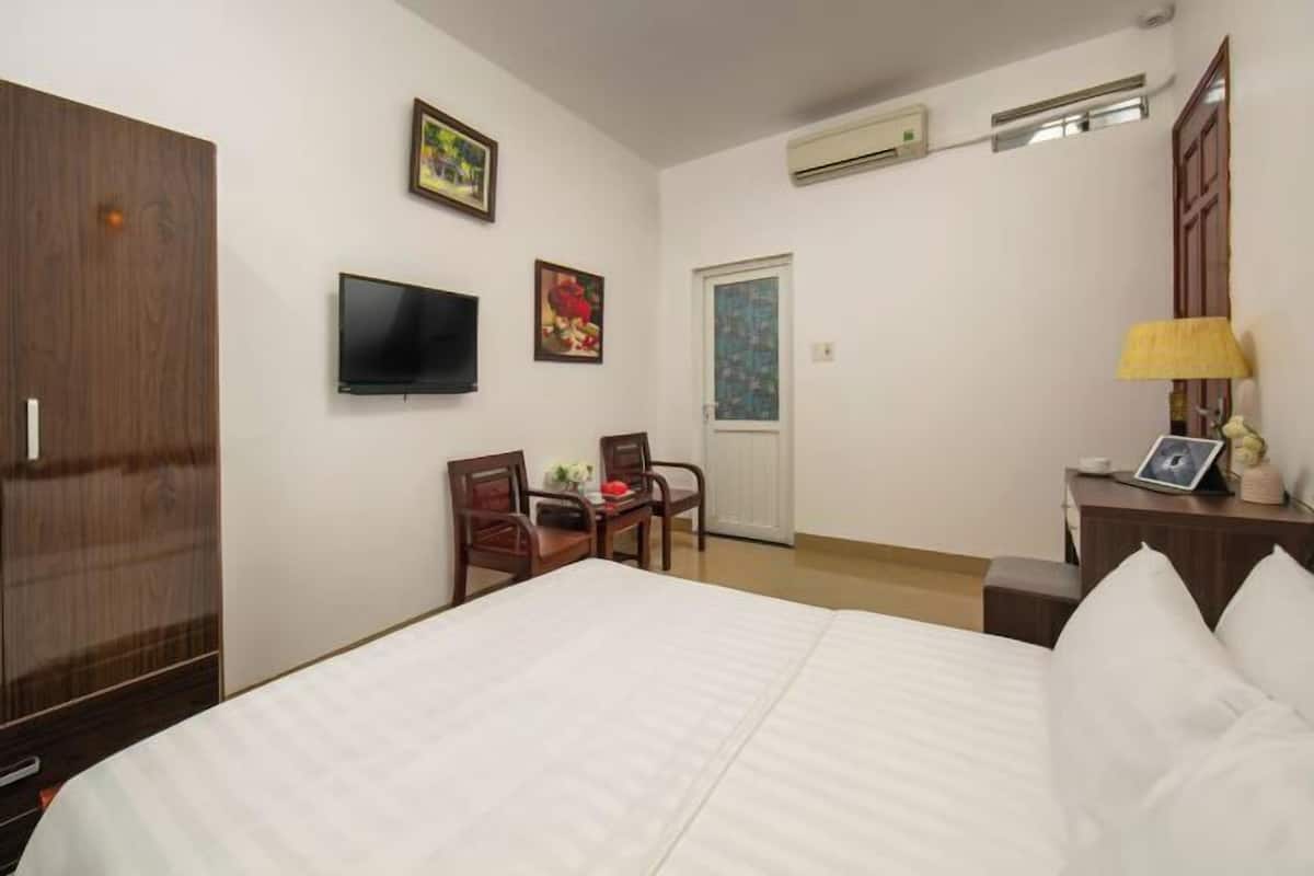 1 bedroom, minibar, in-room safe, desk