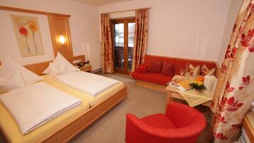 1 bedroom, internet, bed sheets