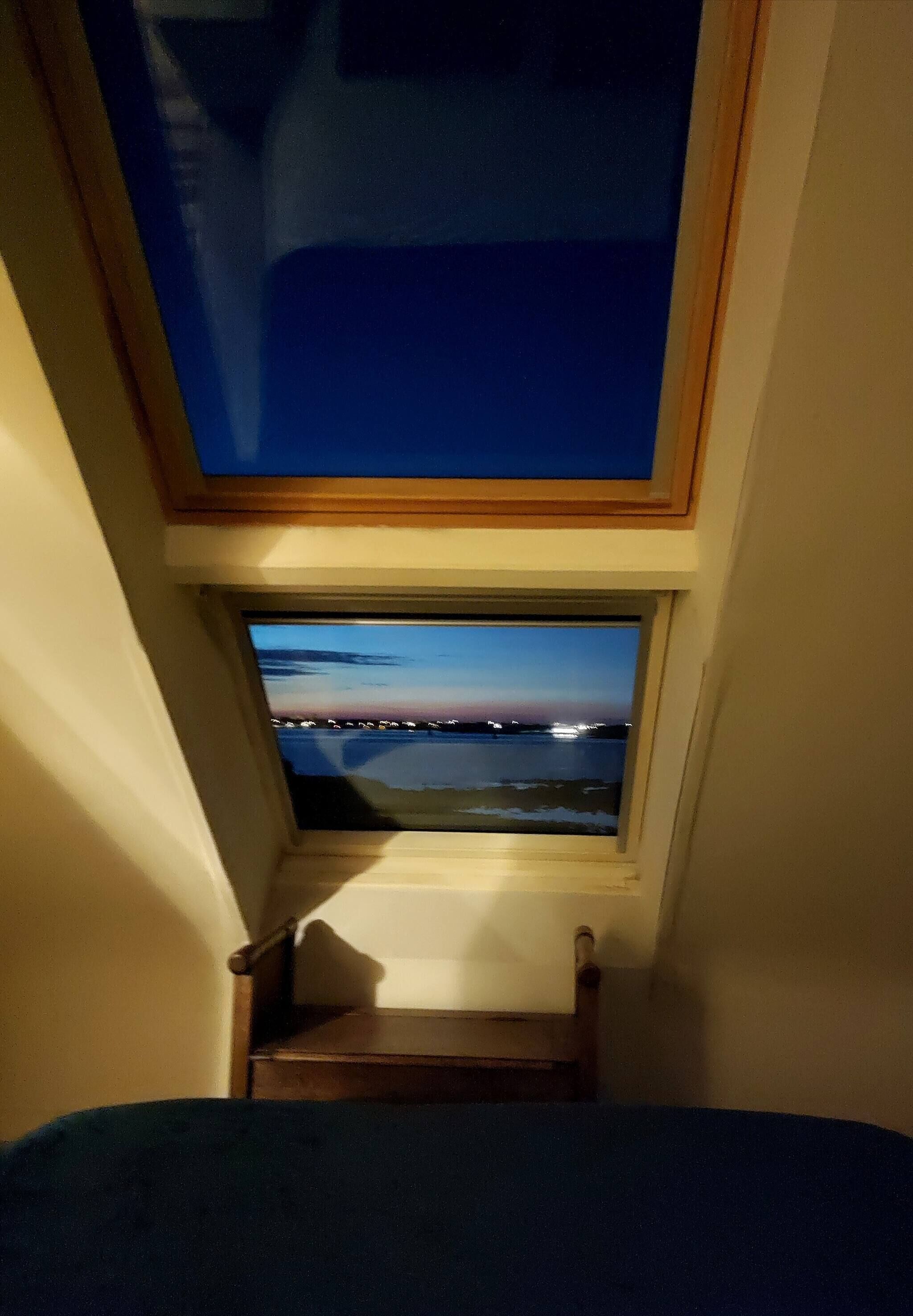 4 間睡房、熨斗/熨衫板、上網、床單