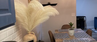 Cozy1King1Queen1.5bth2min Frm UpTown