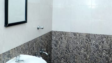Shower, towels