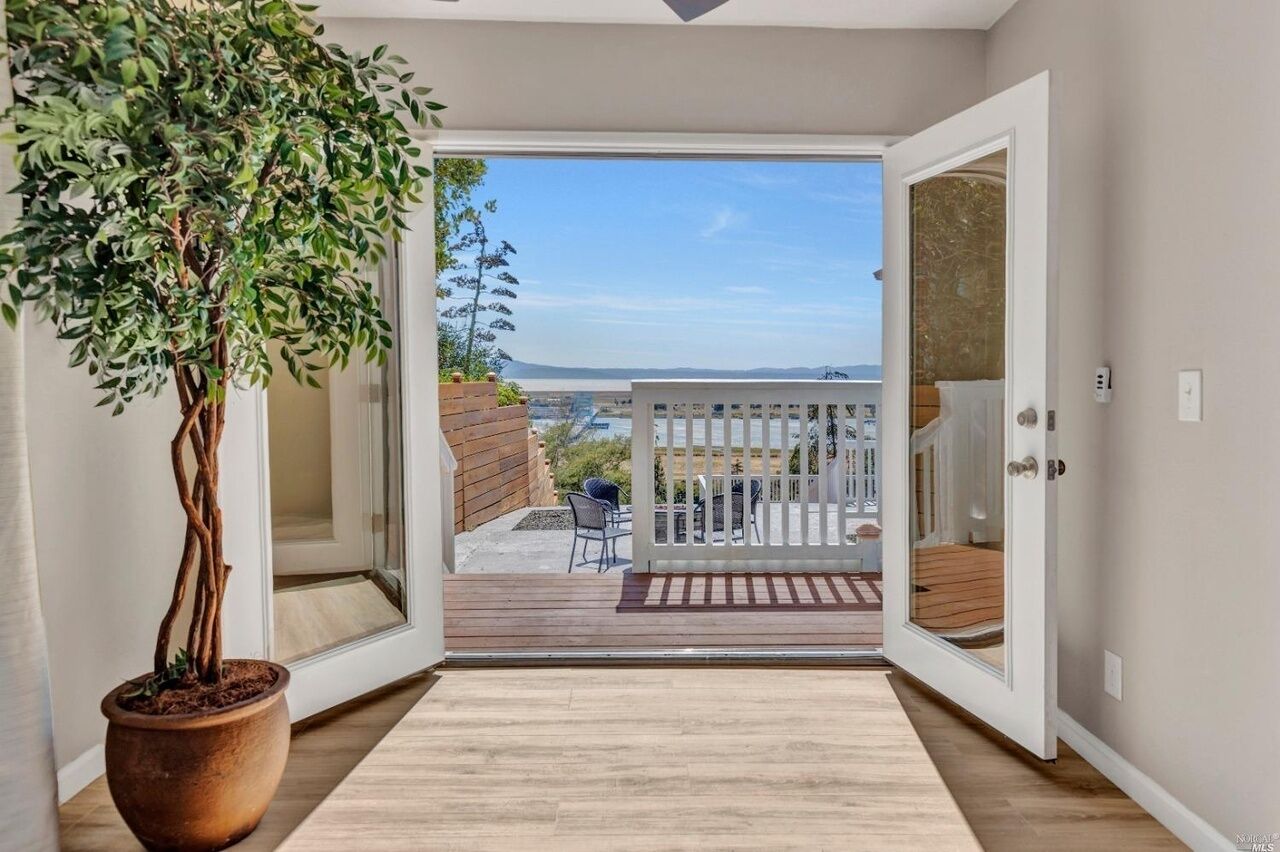 Stunning Bay Views in Newly Renovated Home